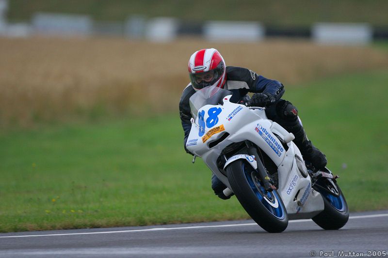 IMG 4067 Bike cornering in the wet